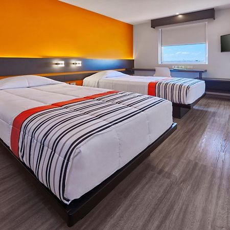 City Express Junior By Marriott Ciudad De Mexico Sullivan Exterior foto