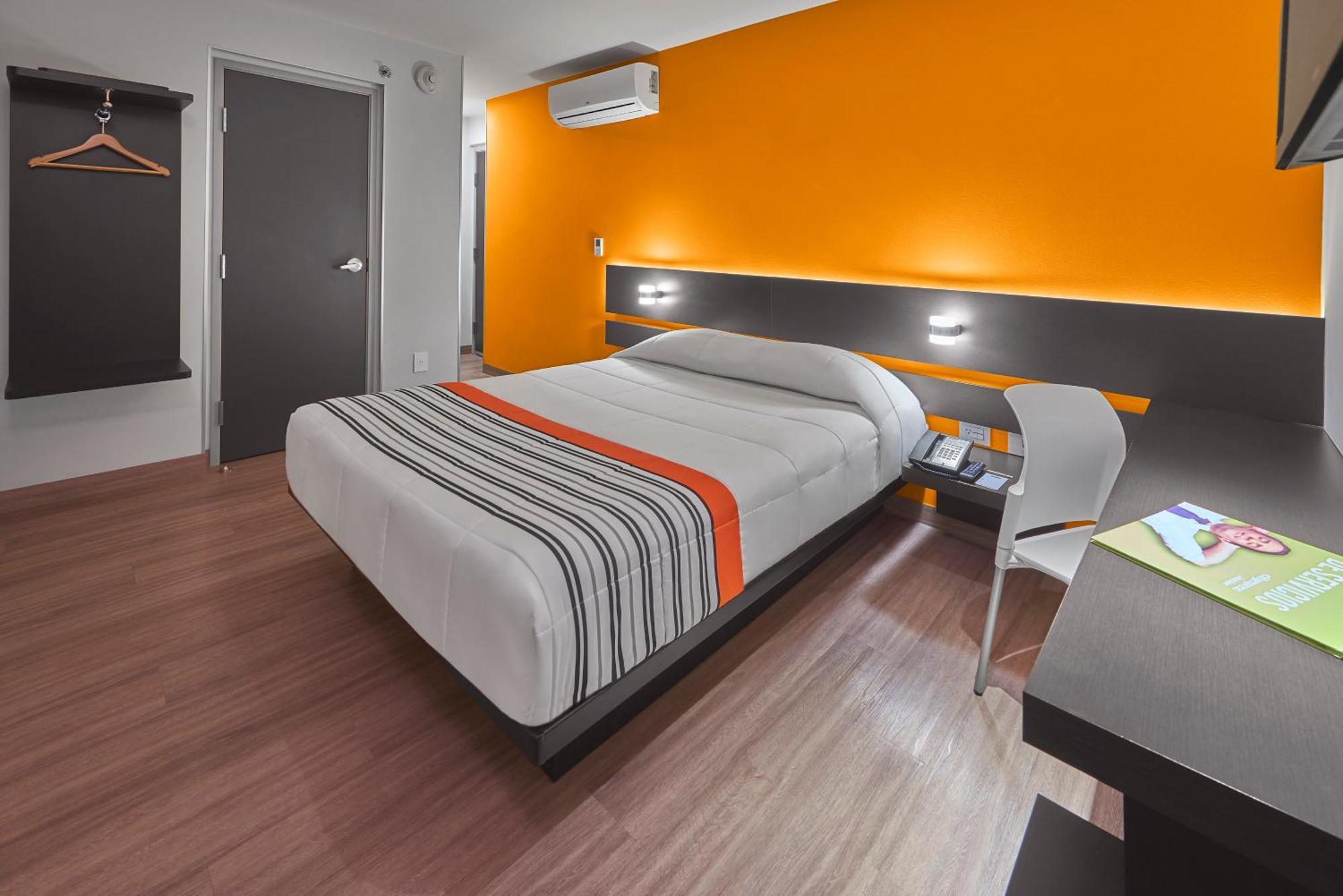 City Express Junior By Marriott Ciudad De Mexico Sullivan Exterior foto