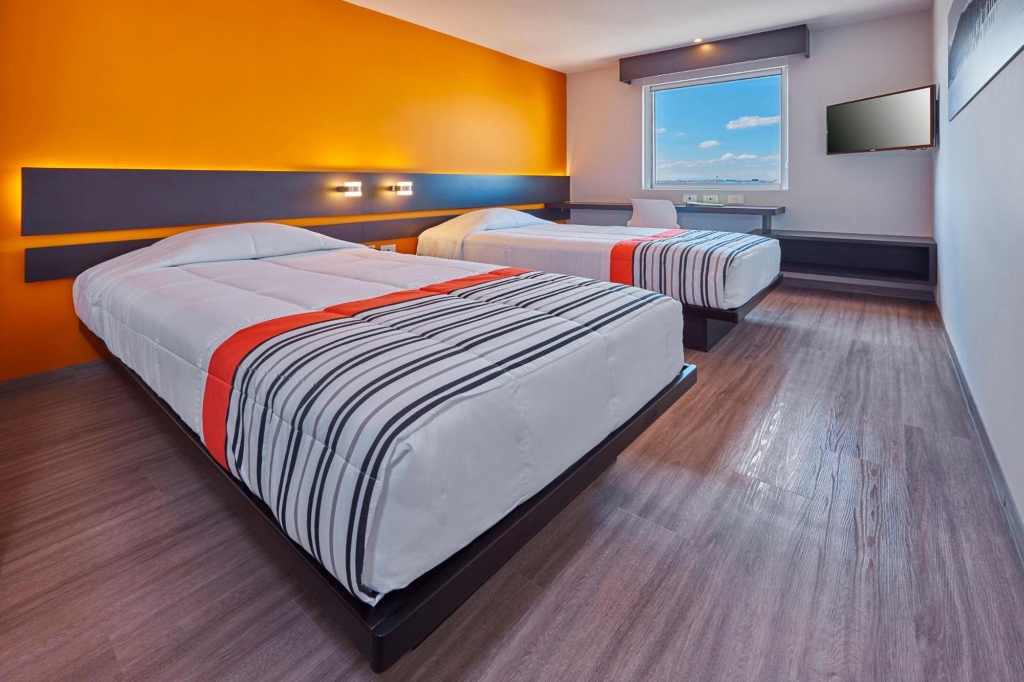 City Express Junior By Marriott Ciudad De Mexico Sullivan Exterior foto
